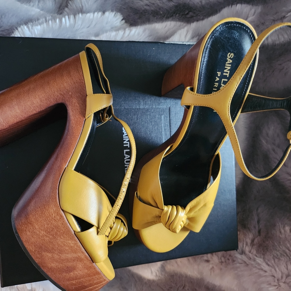 Saint Laurent Heels, Size 41 - Picture 2 of 5